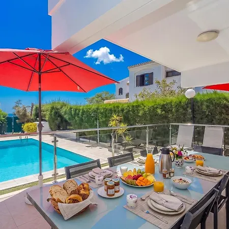 Guestready - Tarantos Sea View And Pool Villa *