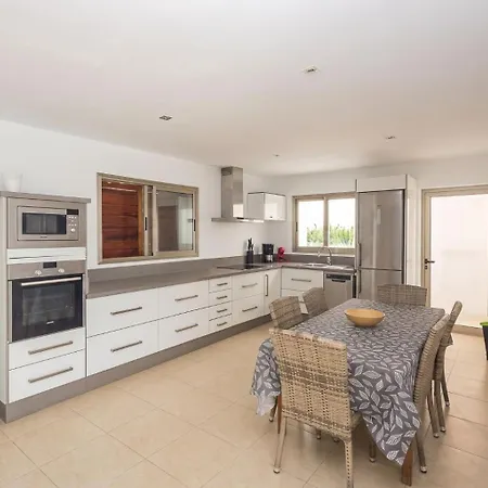 Villa Guestready - Tarantos Sea View And Pool