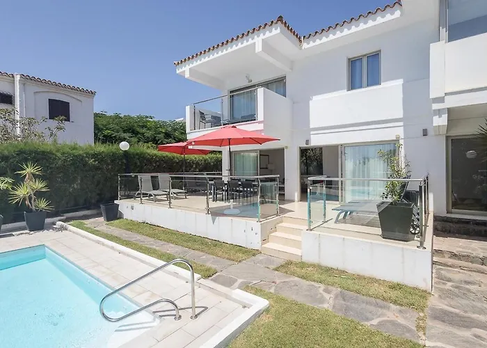 فيلة Guestready - Tarantos Amplitud Y Sol A Un Paso Del Mar بلايا ديل إنغلز