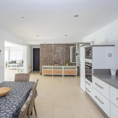 Lightbooking Tarantos Beach Villa Playa Inglés Villa Playa del Inglés